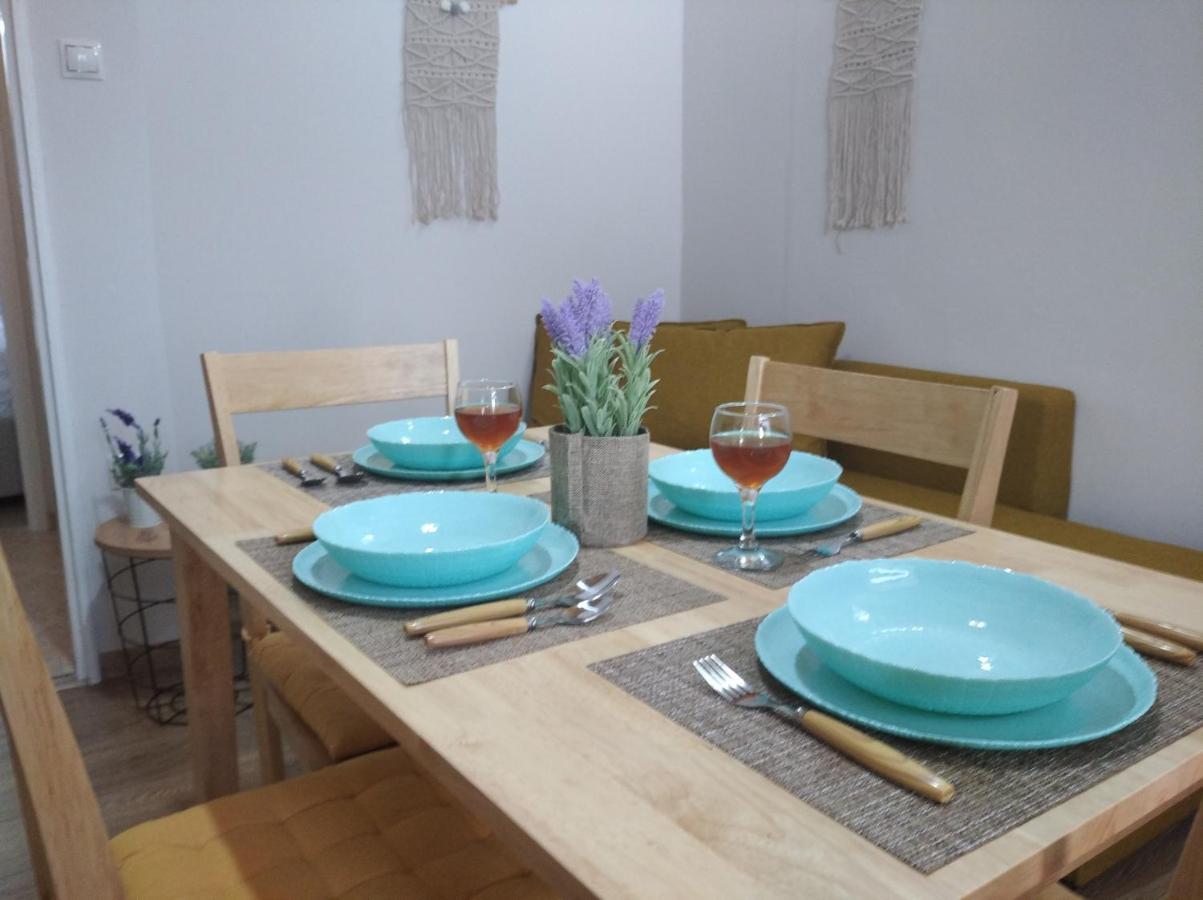 Granny'S Home Roussopoulio Екстериор снимка