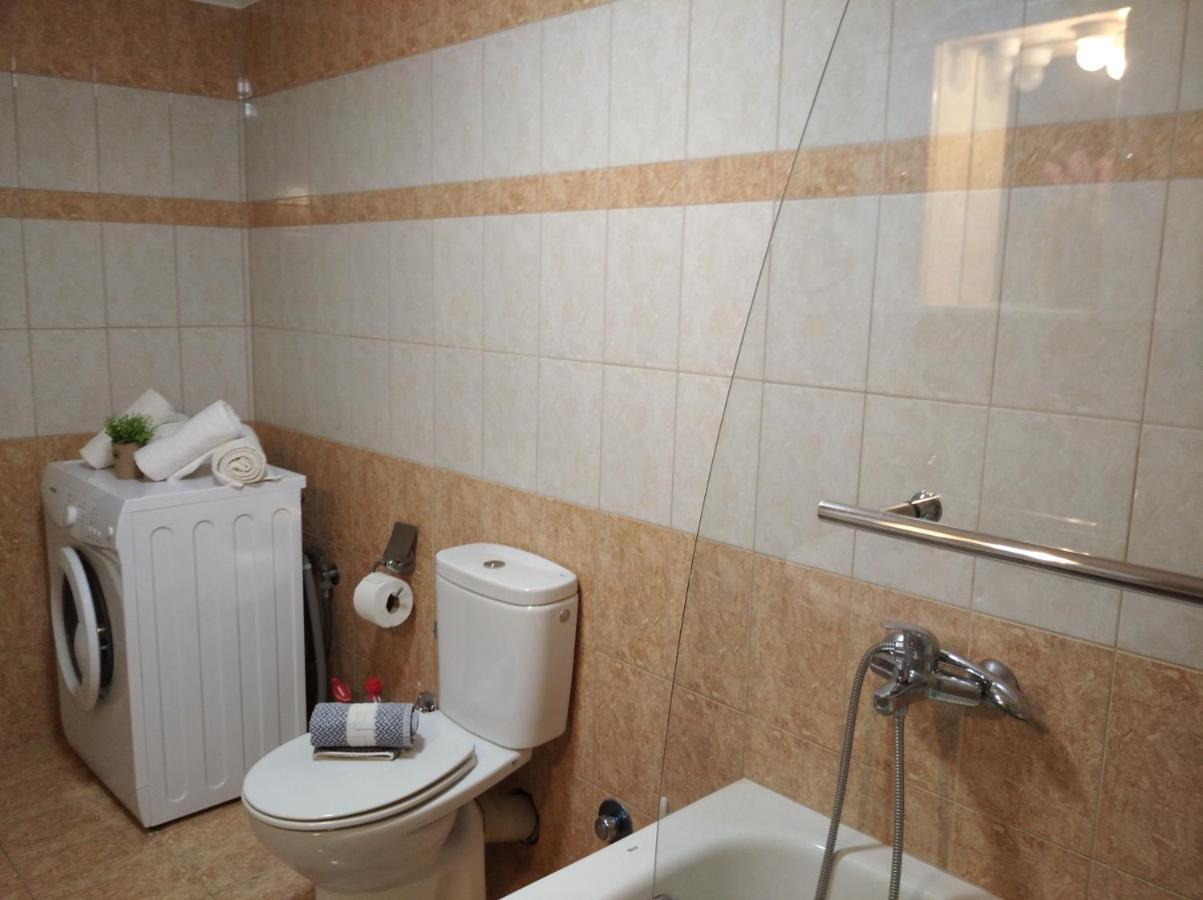 Granny'S Home Roussopoulio Екстериор снимка