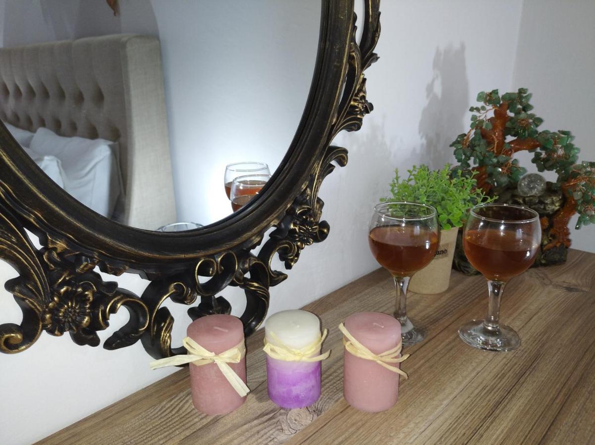 Granny'S Home Roussopoulio Екстериор снимка