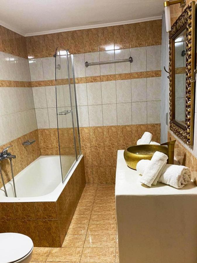 Granny'S Home Roussopoulio Екстериор снимка